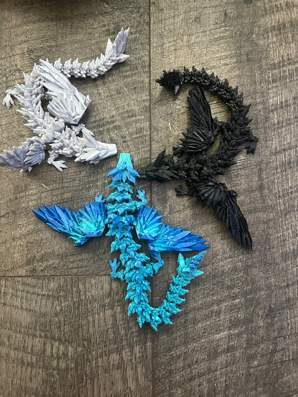 3D Printed Flexible Crystal Winged Dragon Family