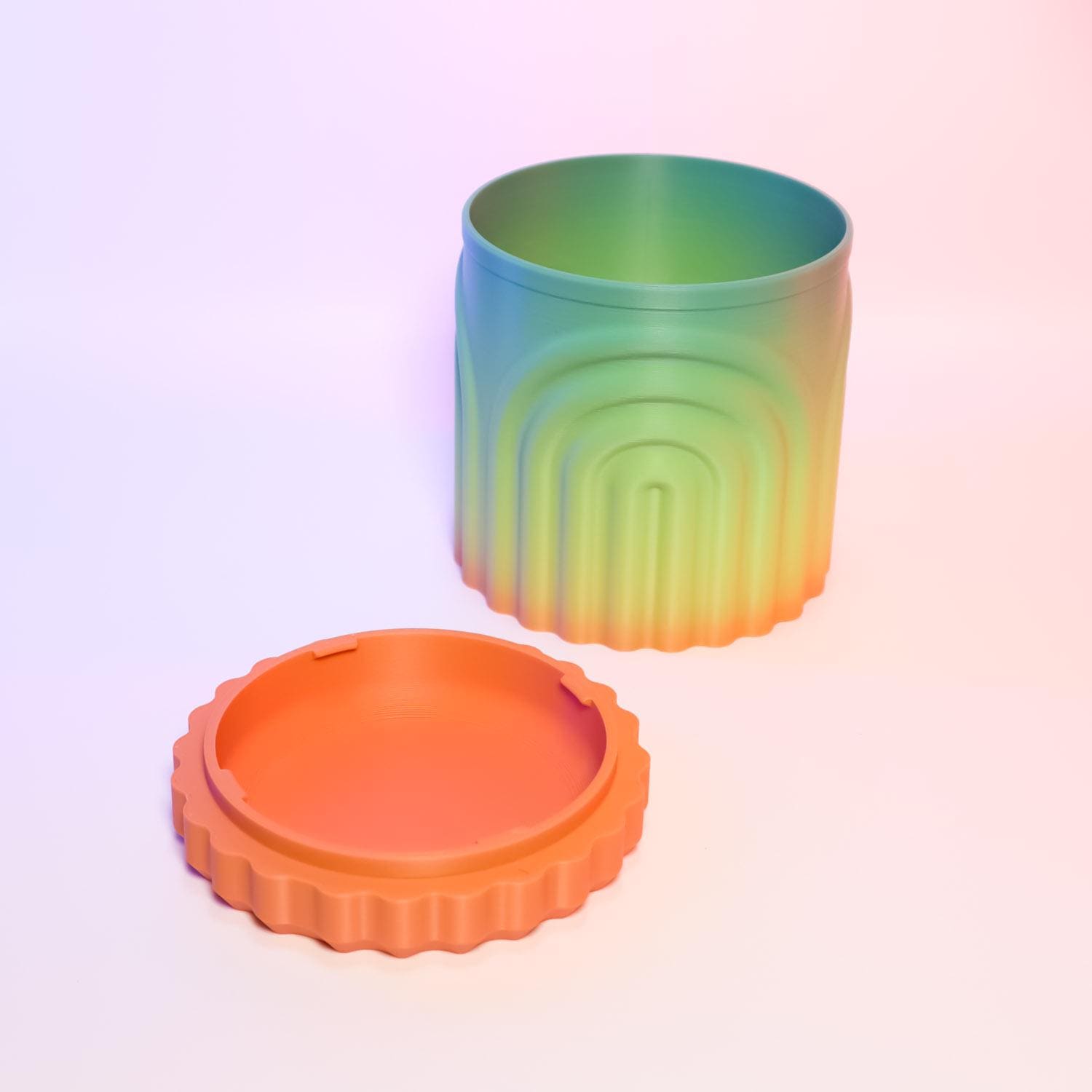 Round Rainbow Planter